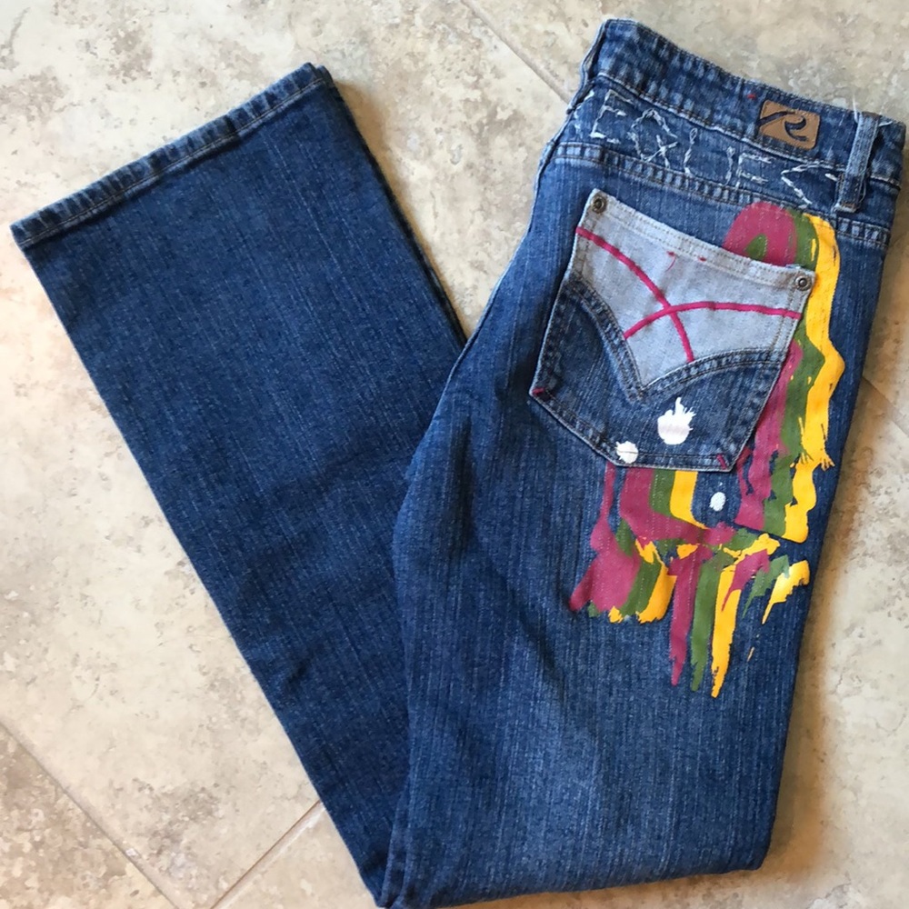 Request Jeans - Picture 8 of 10